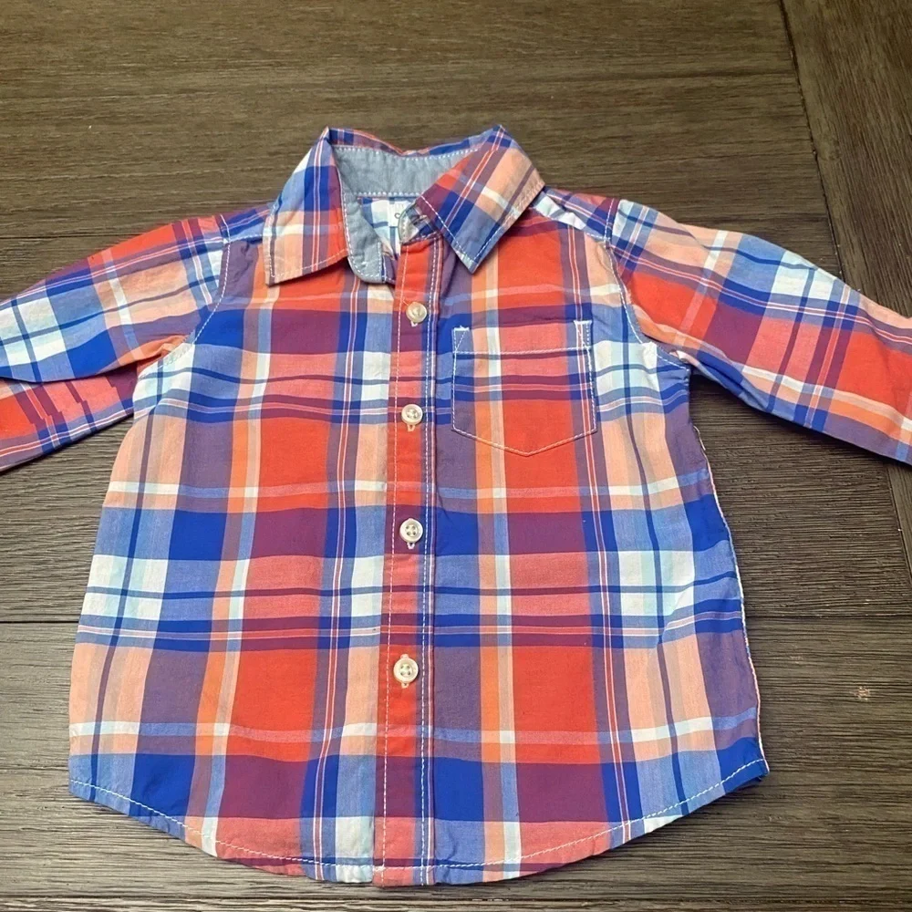 Carter’s boy Rock plaid long sleeve button up shirt top size 9month